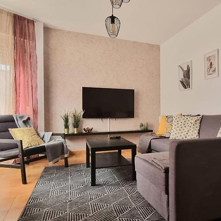 Apartamentos Ad Villanueva De Arosa Exterior photo